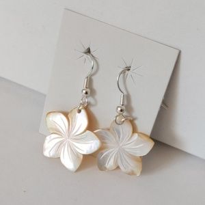 Hawaiian Flower Mother of Pearl Dangle Earrings